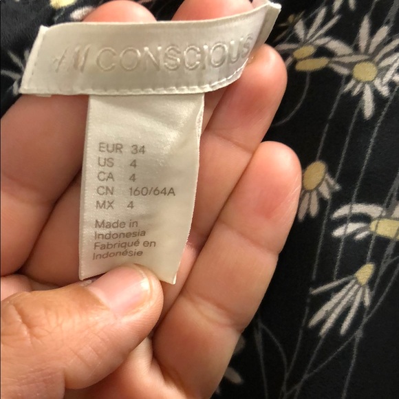 H&M romper - Picture 5 of 5